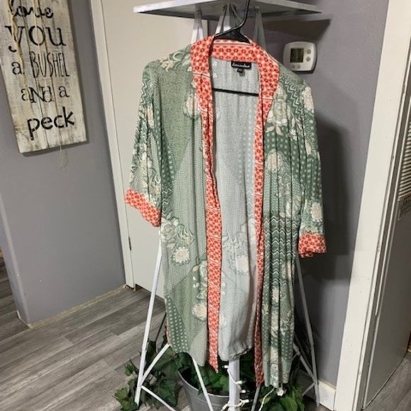 2 for $5-Cover Up/Cardigan Size L - Picture 1 of 2